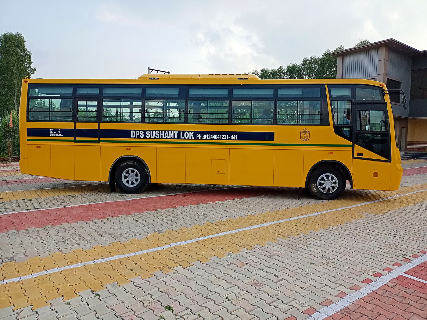 DPS Sushant Lok — full side profile